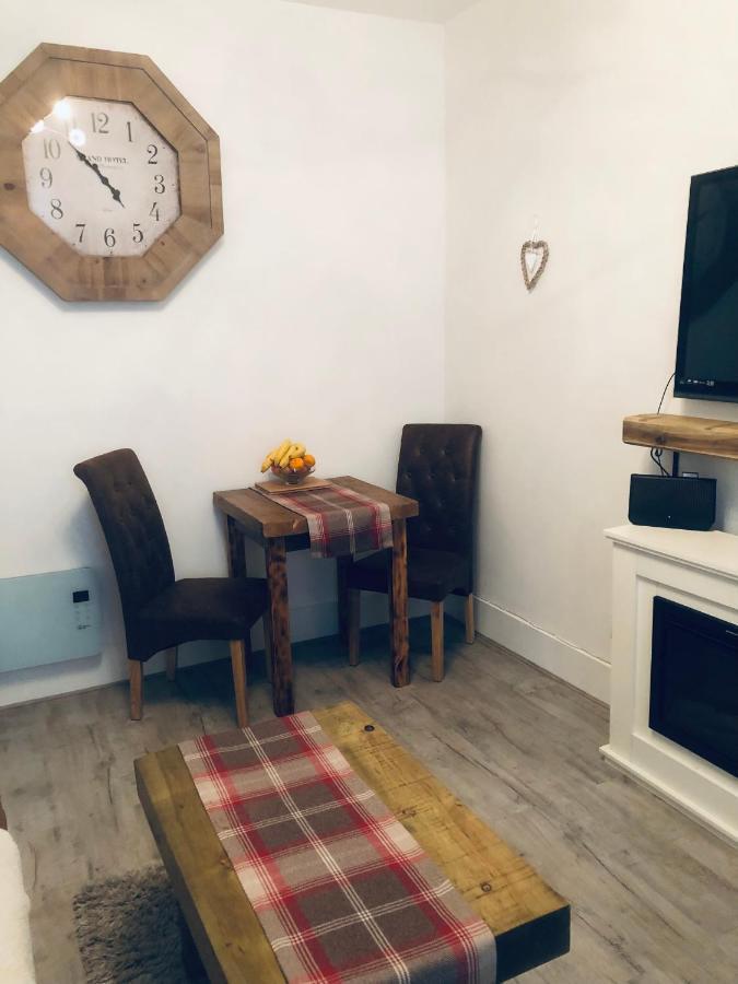 The King Street Holiday Apartment In Inverness City Centre Buitenkant foto